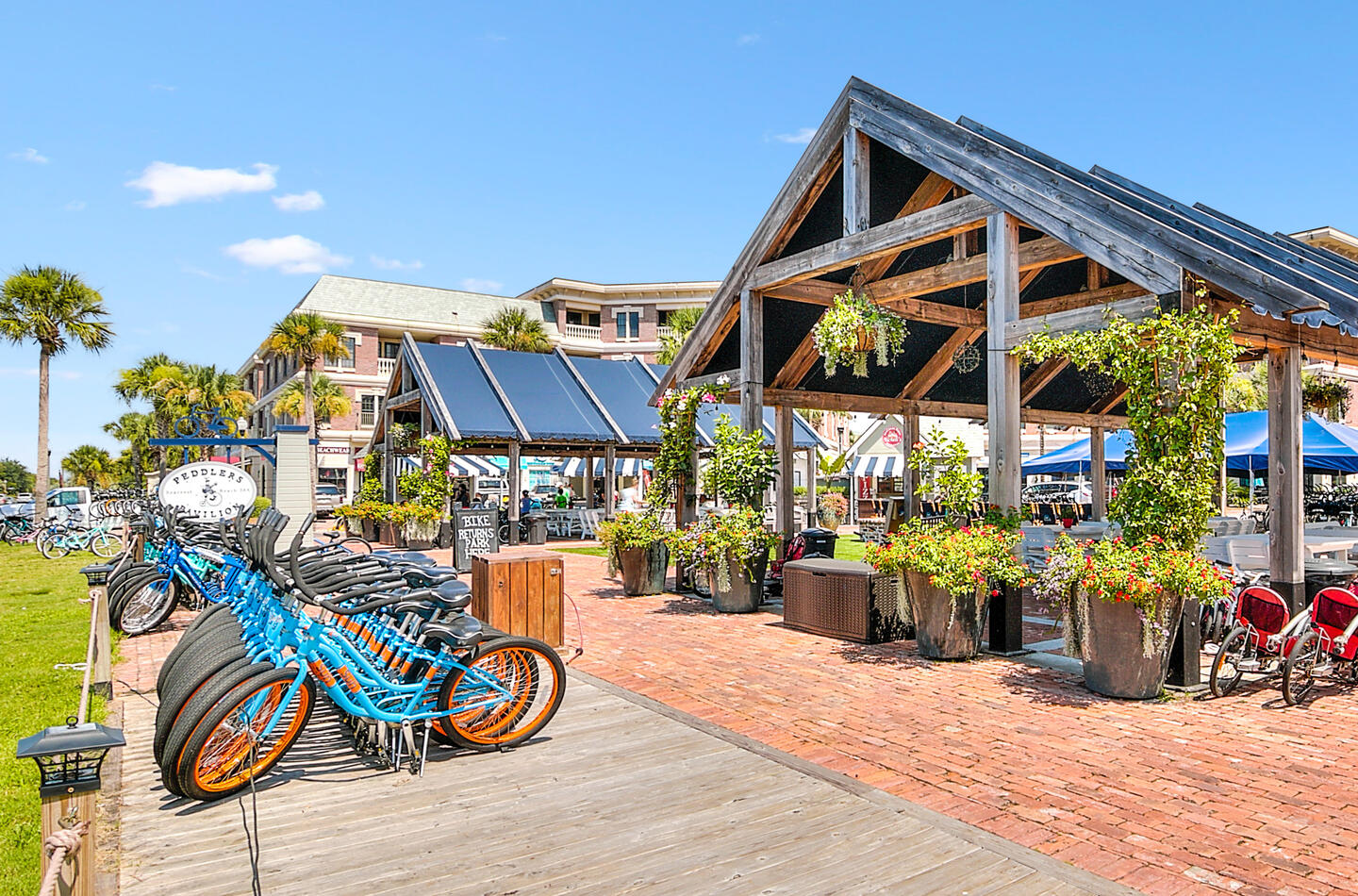 Seacrest Beach shopping, bike rentals, and dining Seacrest Beach