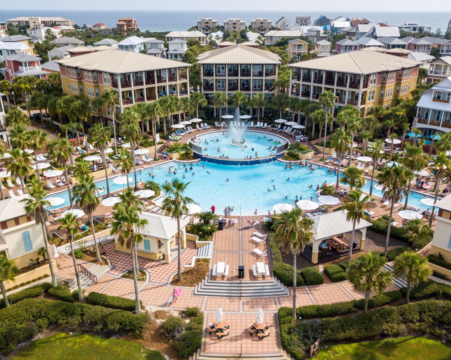 Seacrest each Florida swimming pool with beach views
